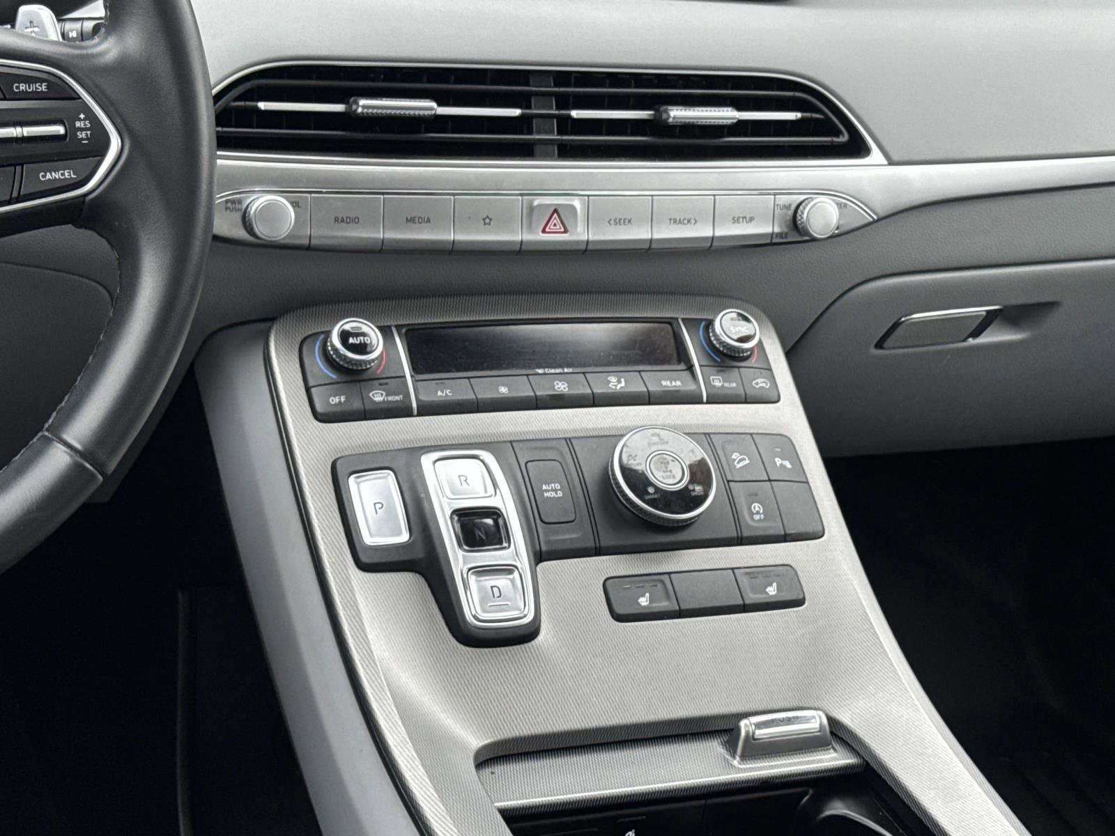 Used 2021 Hyundai Palisade SEL w/ Convenience Package image 4