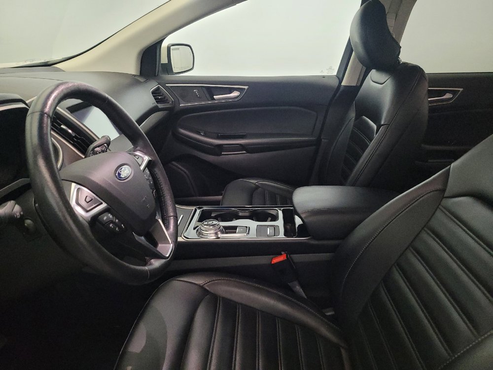Used 2019 Ford Edge SEL w/ Equipment Group 201A AWD/4WD image 17