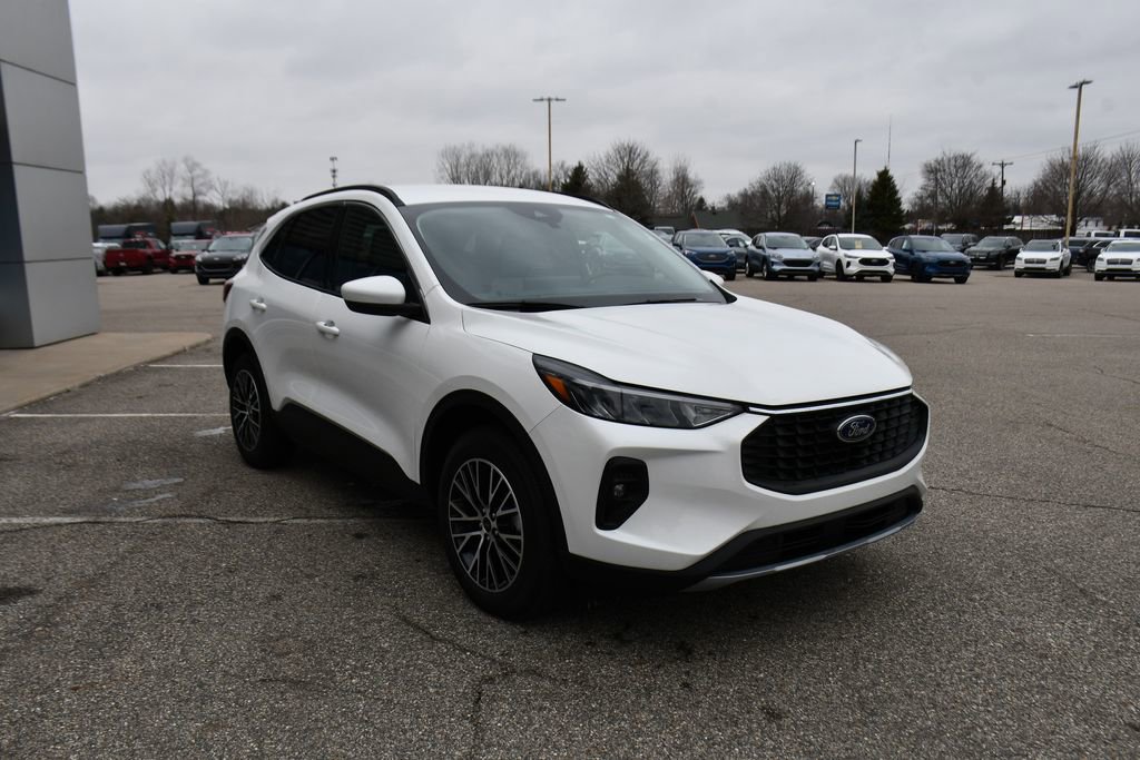 New 2024 Ford Escape SE FWD image 9