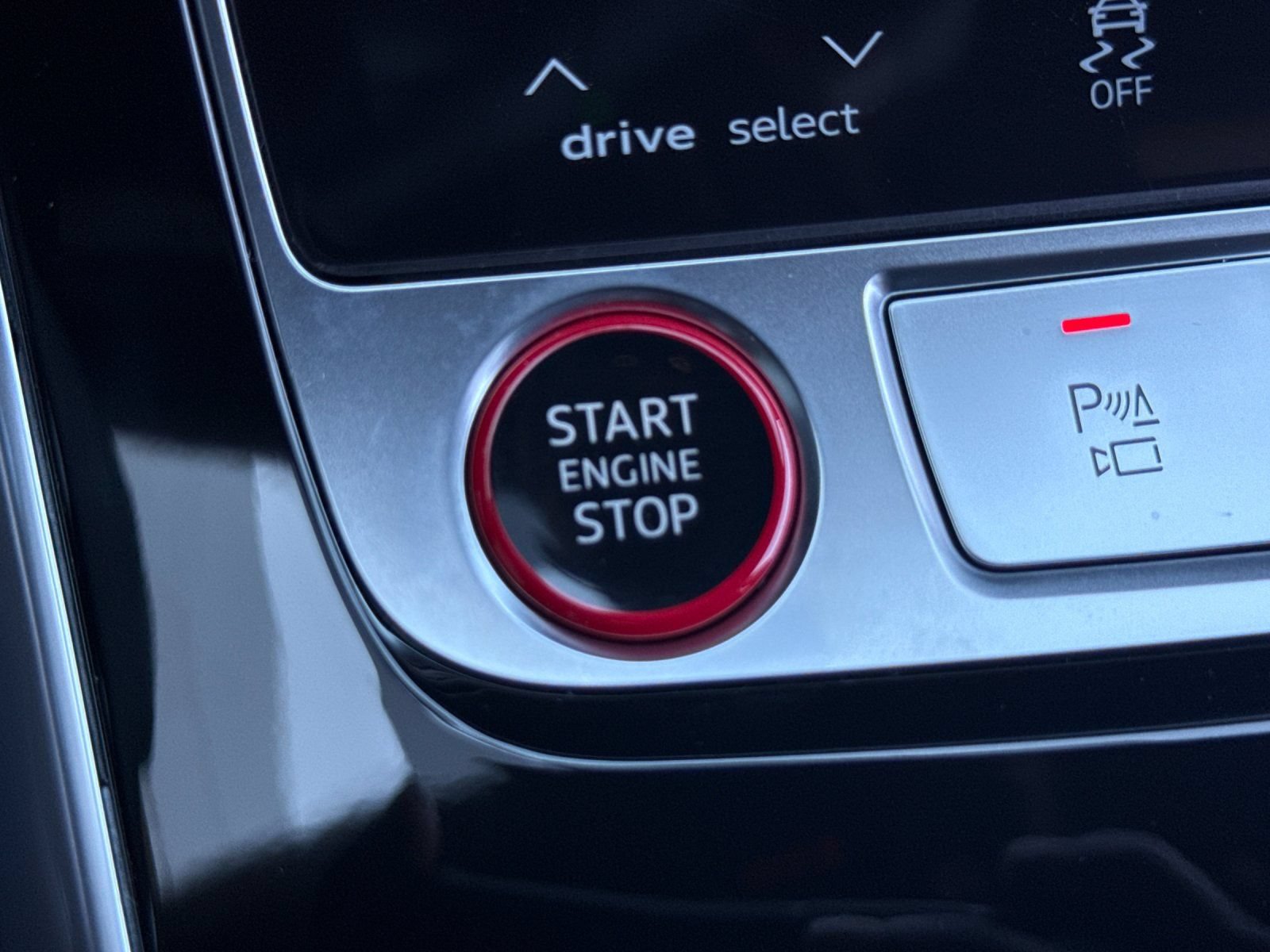 New 2026 Audi SQ8 Prestige AWD/4WD image 23