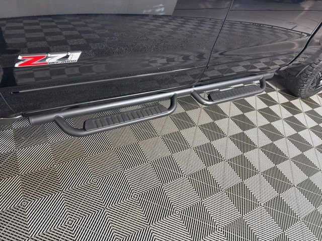 Used 2017 Chevrolet Silverado 1500 LTZ Z71 w/ Midnight Edition image 21