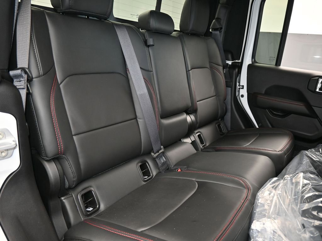 New 2026 Jeep Gladiator Rubicon AWD/4WD image 36