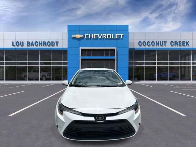 Used 2024 Toyota Corolla LE FWD image 3