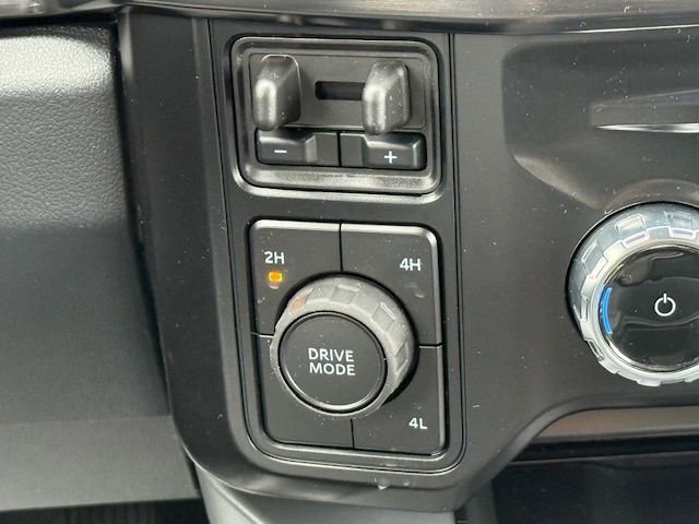New 2026 Ford F250 Lariat image 26