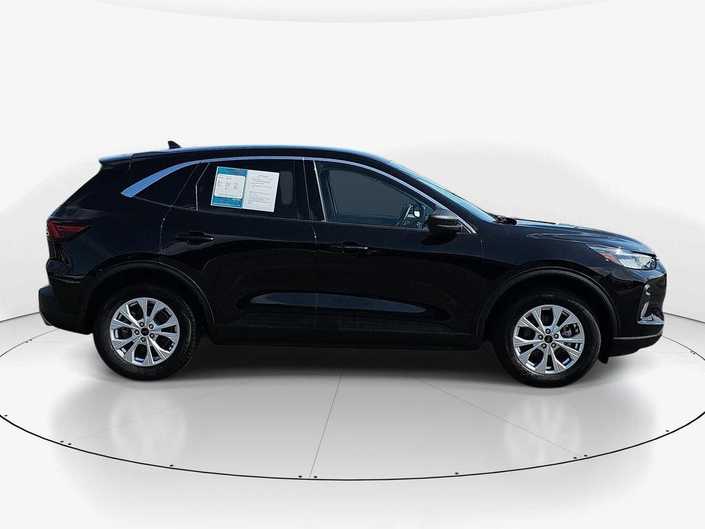 Used 2024 Ford Escape Active FWD image 5