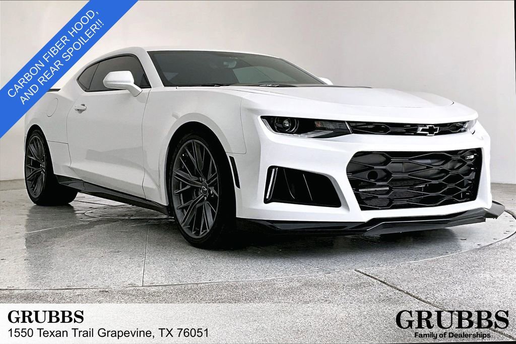 Used 2022 Chevrolet Camaro ZL1 RWD image 1