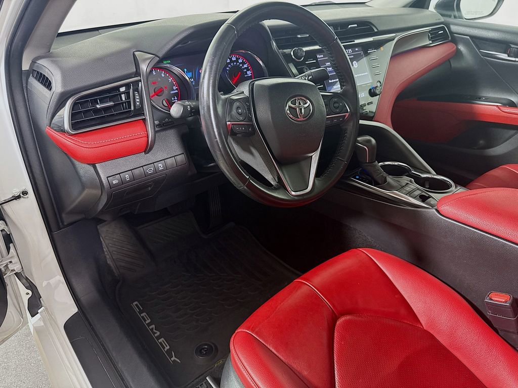 Certified 2019 Toyota Camry XSE FWD image 9