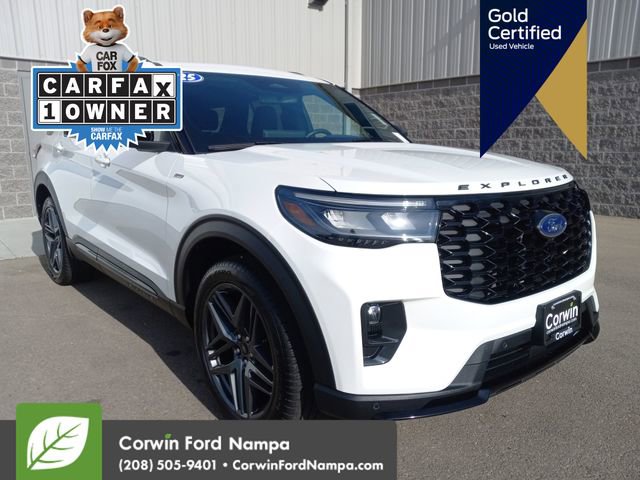 Used 2025 Ford Explorer ST-Line w/ Premium Package image 1