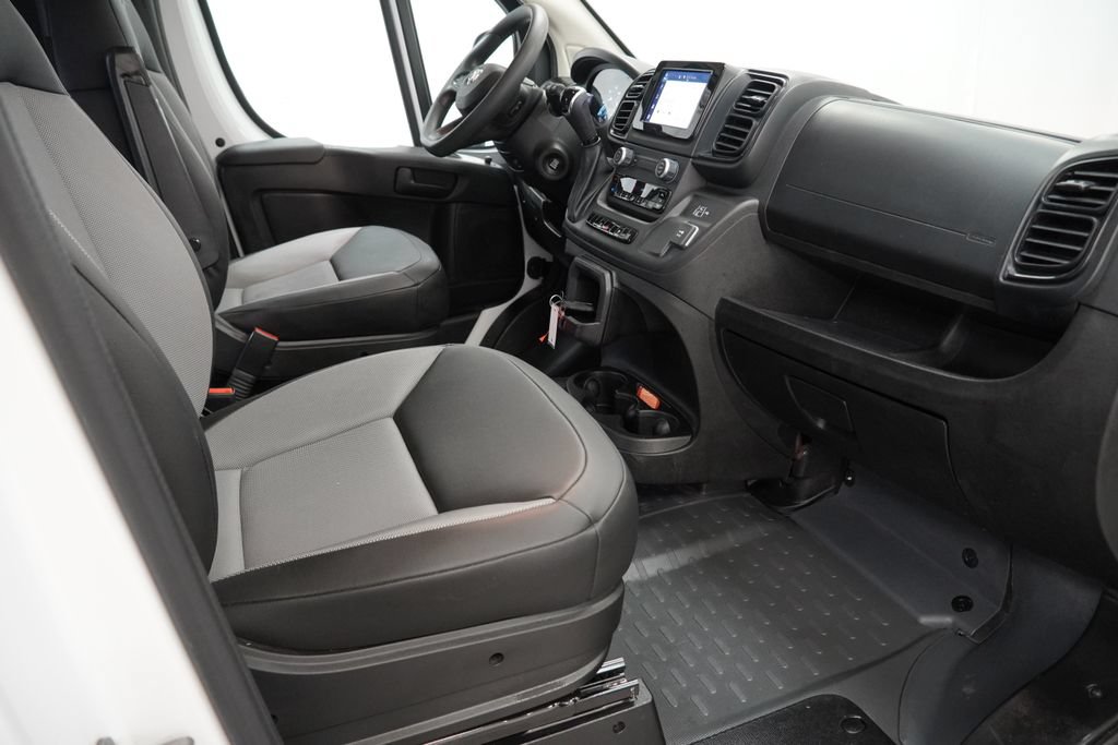 Used 2025 RAM ProMaster 2500 w/ Convenience Group FWD image 47
