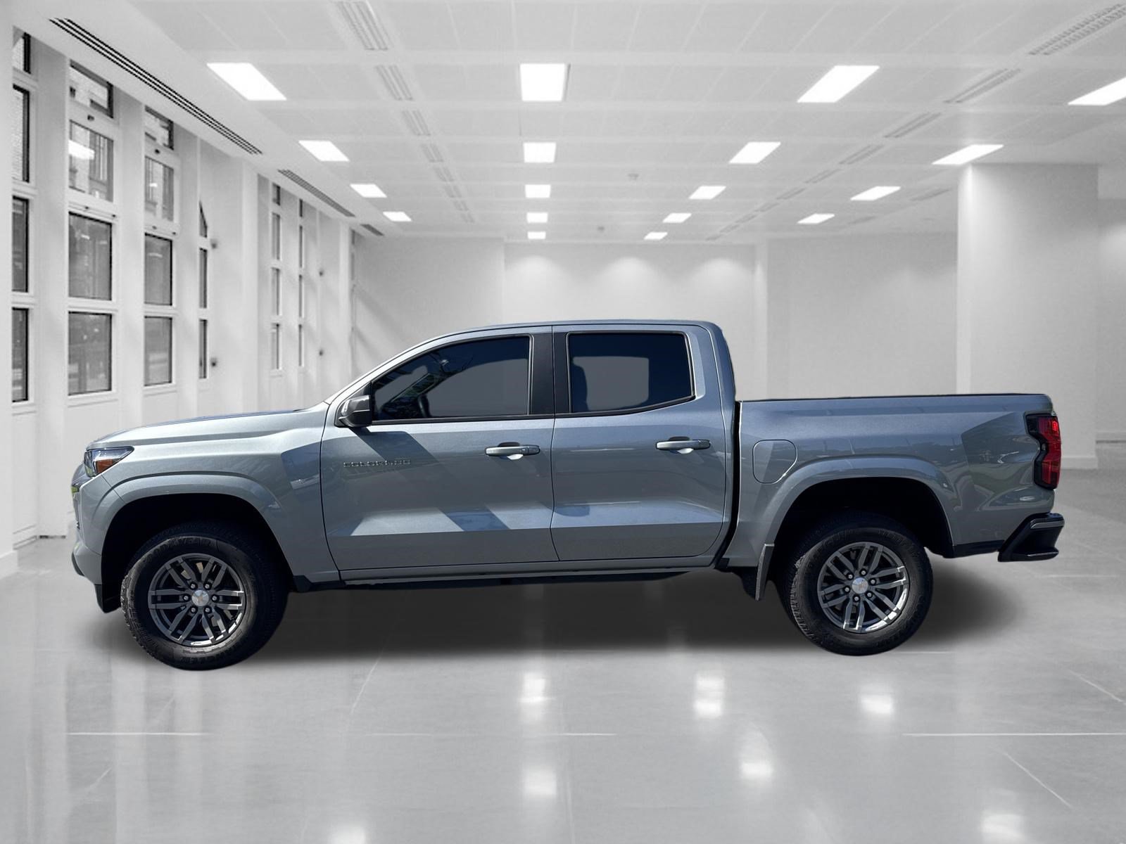Used 2024 Chevrolet Colorado LT w/ LT Convenience Package RWD image 8