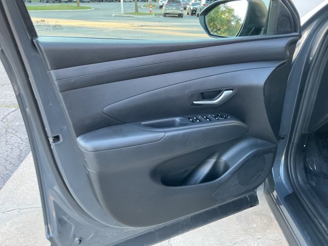 Certified 2025 Hyundai Tucson SEL AWD/4WD image 16