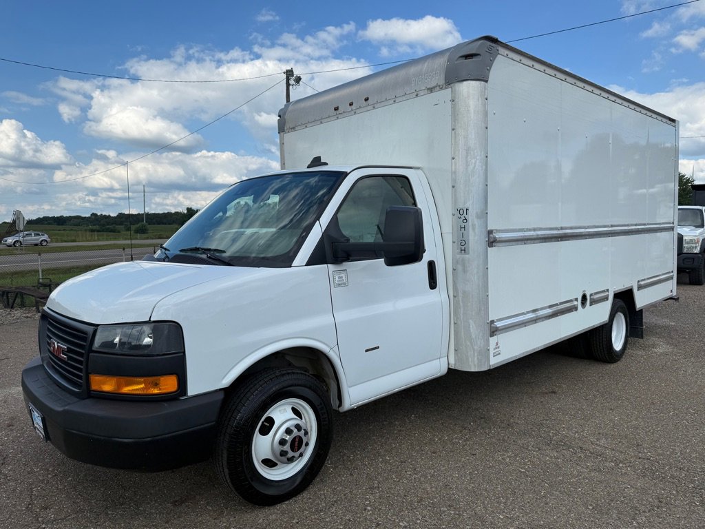 Used 2020 GMC Savana 3500 Extended w/ Driver Convenience Package image 1