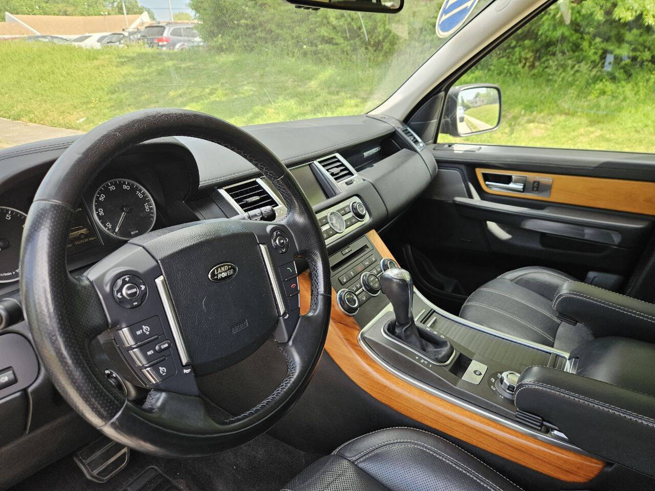 Used 2011 Land Rover Range Rover Sport HSE LUX AWD/4WD image 11