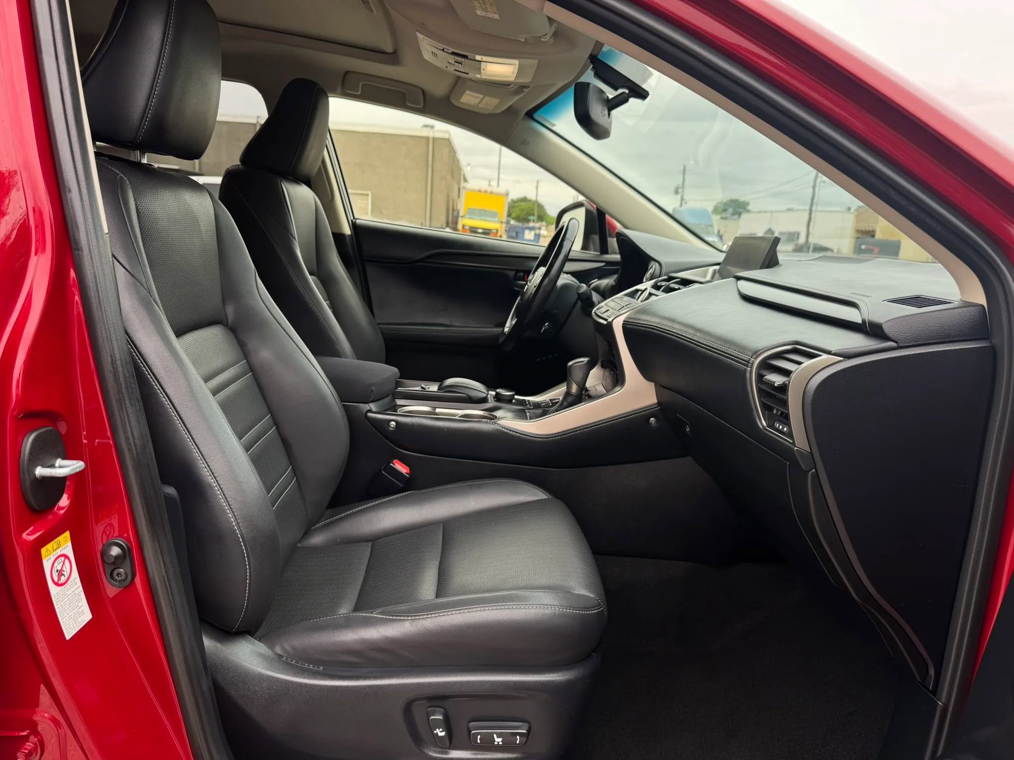 Used 2015 Lexus NX 200t FWD w/ Premium Package image 23