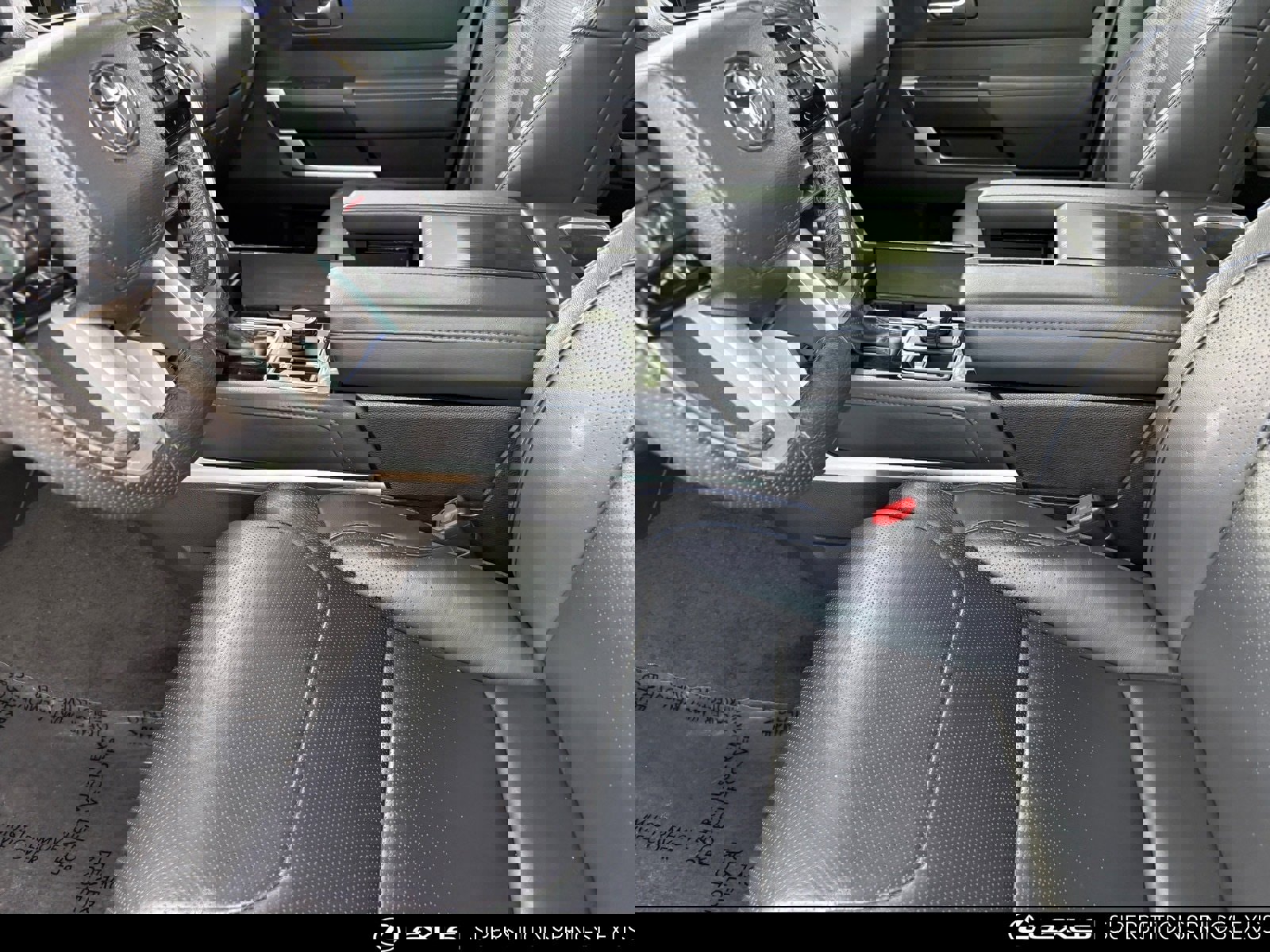 Used 2023 Toyota Tundra Platinum image 12