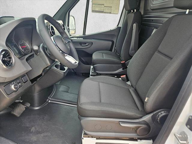 New 2026 Mercedes-Benz Sprinter 2500 image 14