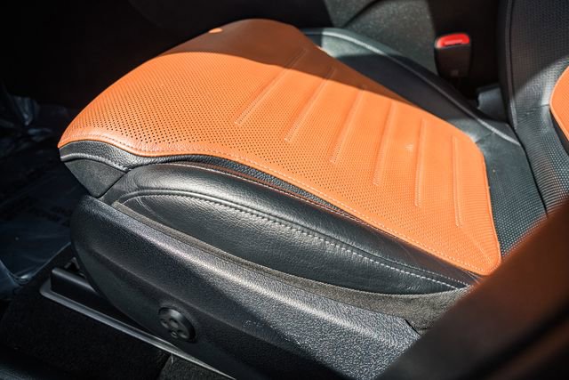 Used 2024 Mercedes-Benz GLC 43 AMG 4MATIC image 35