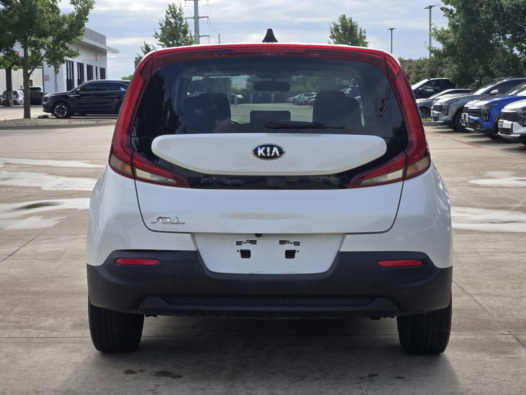 Used 2020 Kia Soul LX FWD image 13