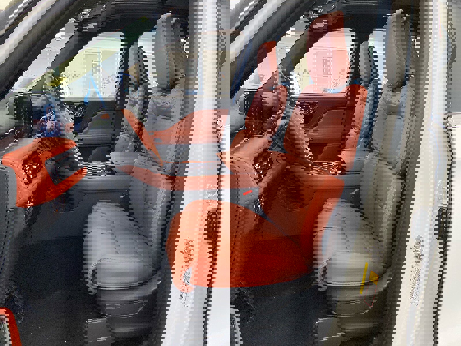 New 2026 Lincoln Aviator Reserve AWD/4WD image 24