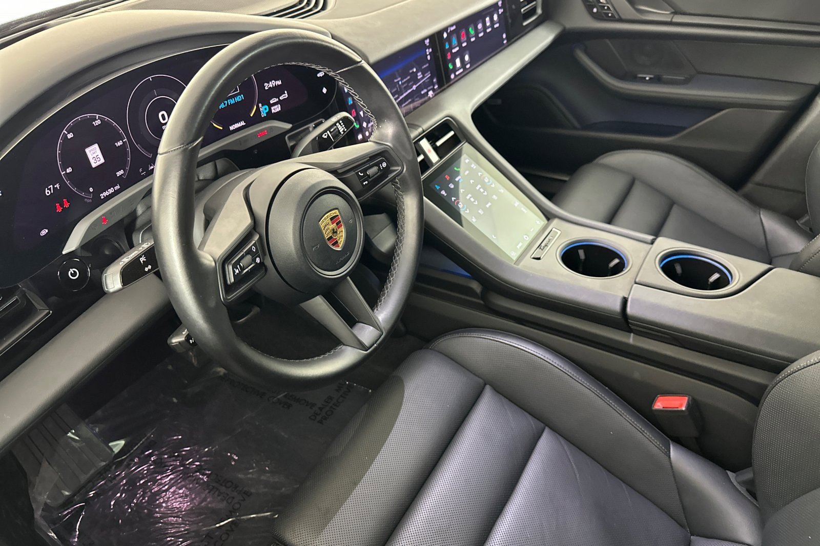 Used 2021 Porsche Taycan 4S image 9