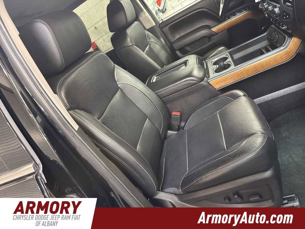 Used 2018 Chevrolet Silverado 1500 LTZ w/ LTZ Plus Package image 38