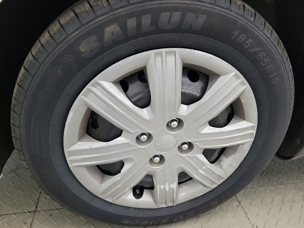 Used 2023 Kia Rio LX FWD image 31