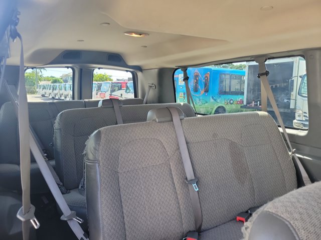 Used 2018 Chevrolet Express 3500 LT w/ LT Preferred Equipment Group RWD image 13