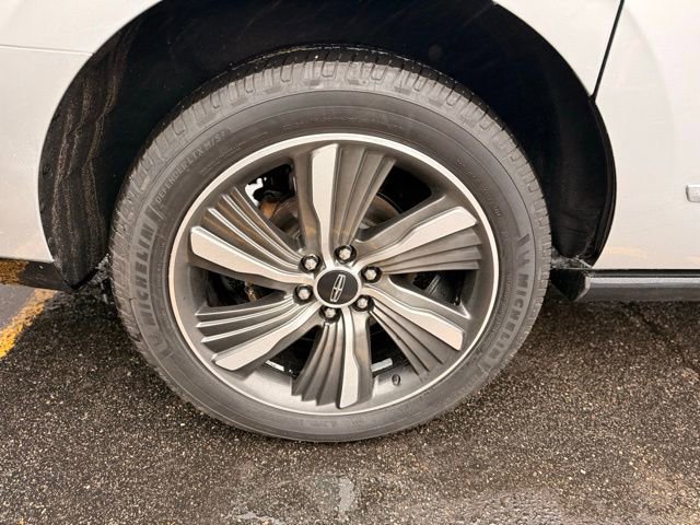 Used 2019 Lincoln Navigator L Reserve AWD/4WD image 14