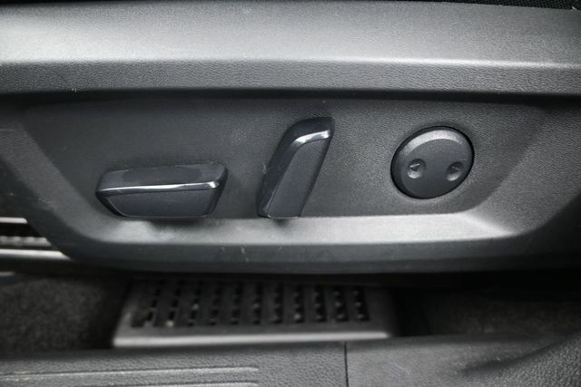 Used 2023 Nissan Rogue SV AWD/4WD image 33