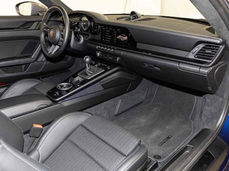 Used 2024 Porsche 911 Carrera T image 78