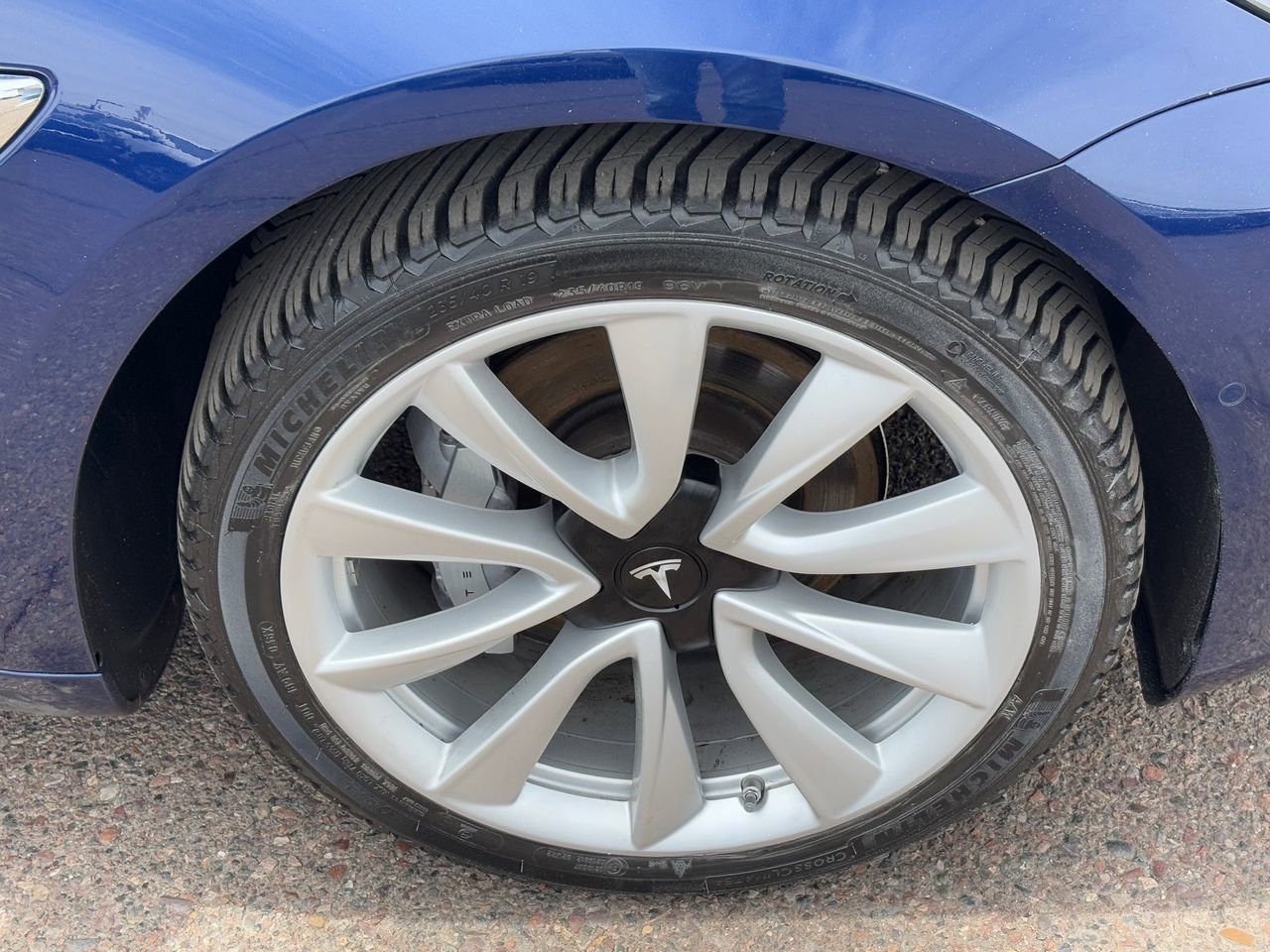 Used 2018 Tesla Model 3 image 8