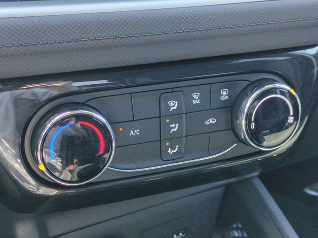 Used 2025 Chevrolet TrailBlazer LT AWD/4WD image 18