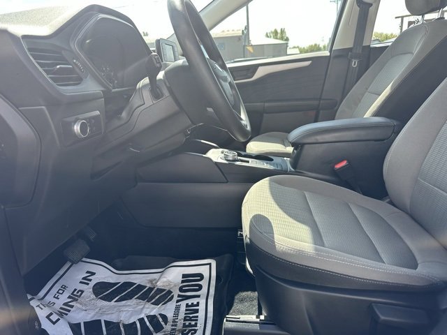 Used 2022 Ford Escape S image 12