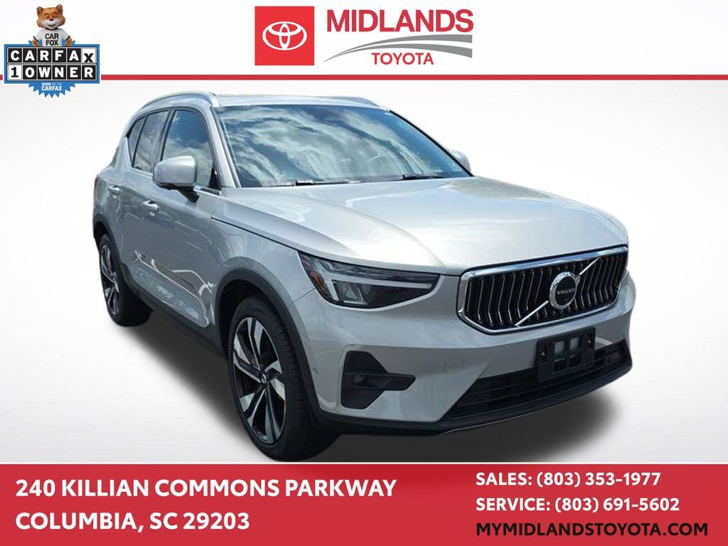 Used 2023 Volvo XC40 B5 Plus w/ Driver Assist Package