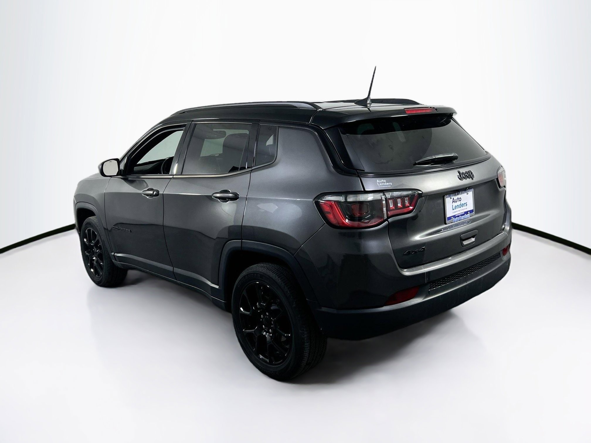 Used 2022 Jeep Compass Altitude w/ Convenience Group AWD/4WD image 7