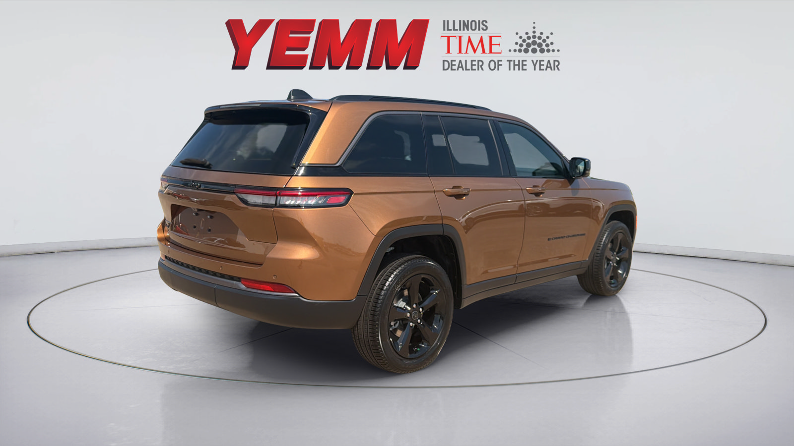 New 2027 Jeep Grand Cherokee Limited w/ Limited Altitude Package AWD/4WD image 8