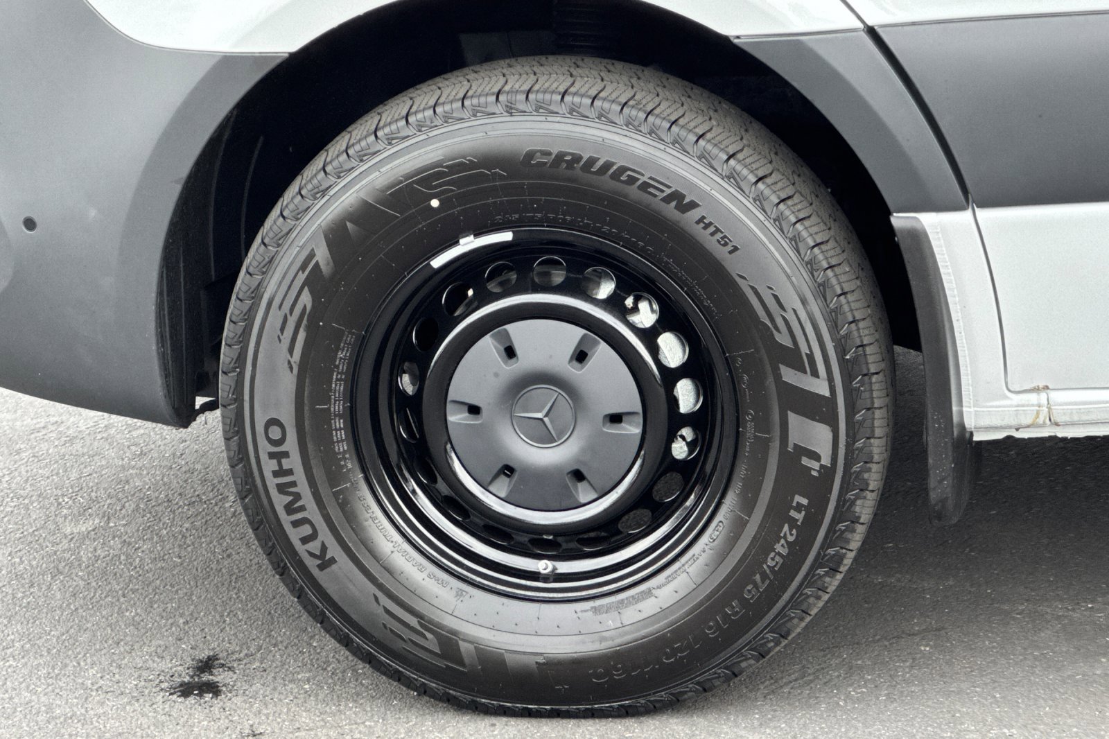 New 2026 Mercedes-Benz Sprinter 2500 image 24