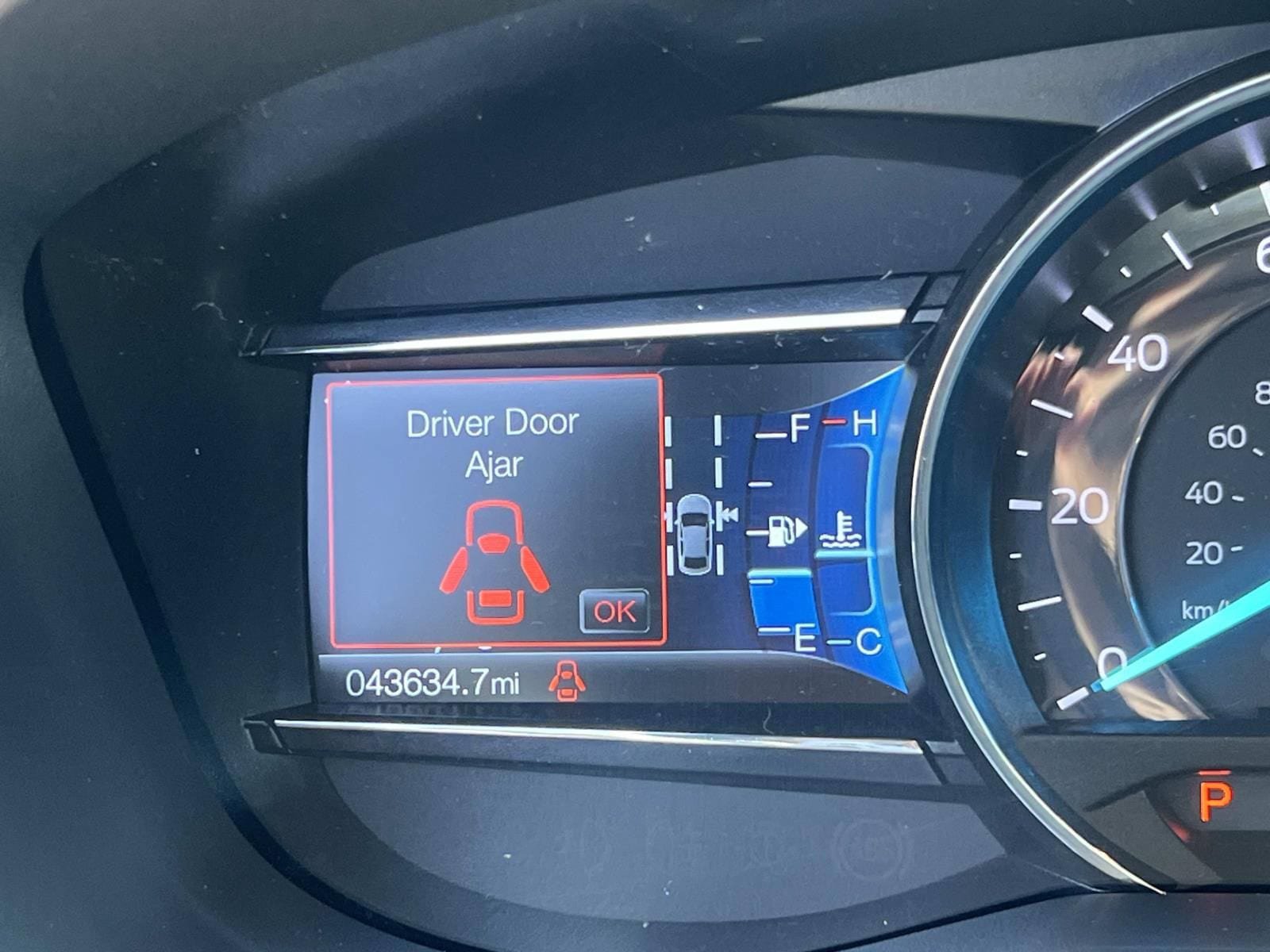 Used 2019 Ford Explorer Sport w/ Equipment Group 401A AWD/4WD image 28