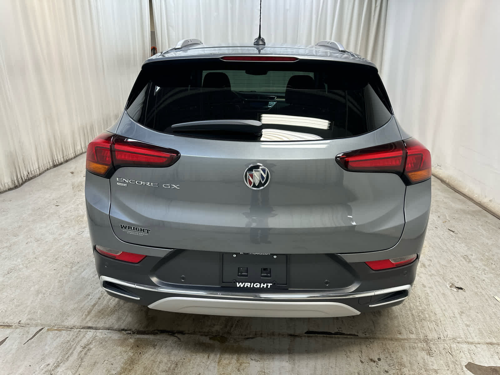 Certified 2021 Buick Encore GX Essence w/ Advanced Technology Package image 6