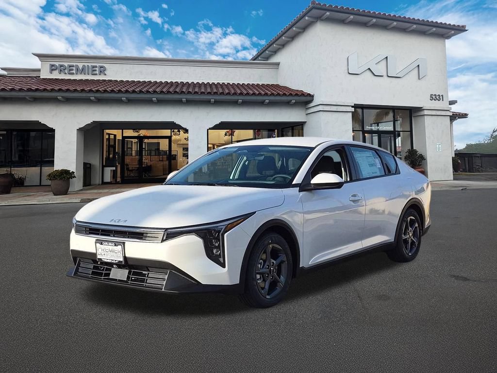 New 2026 Kia K4 FWD image 4