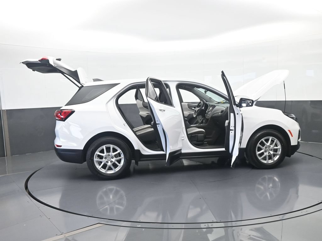 Used 2023 Chevrolet Equinox LS FWD image 67