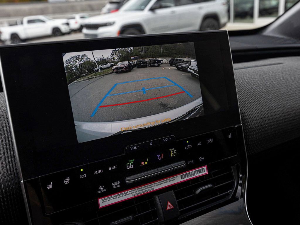 Used 2024 Toyota bZ4X XLE w/ Weather Package image 18