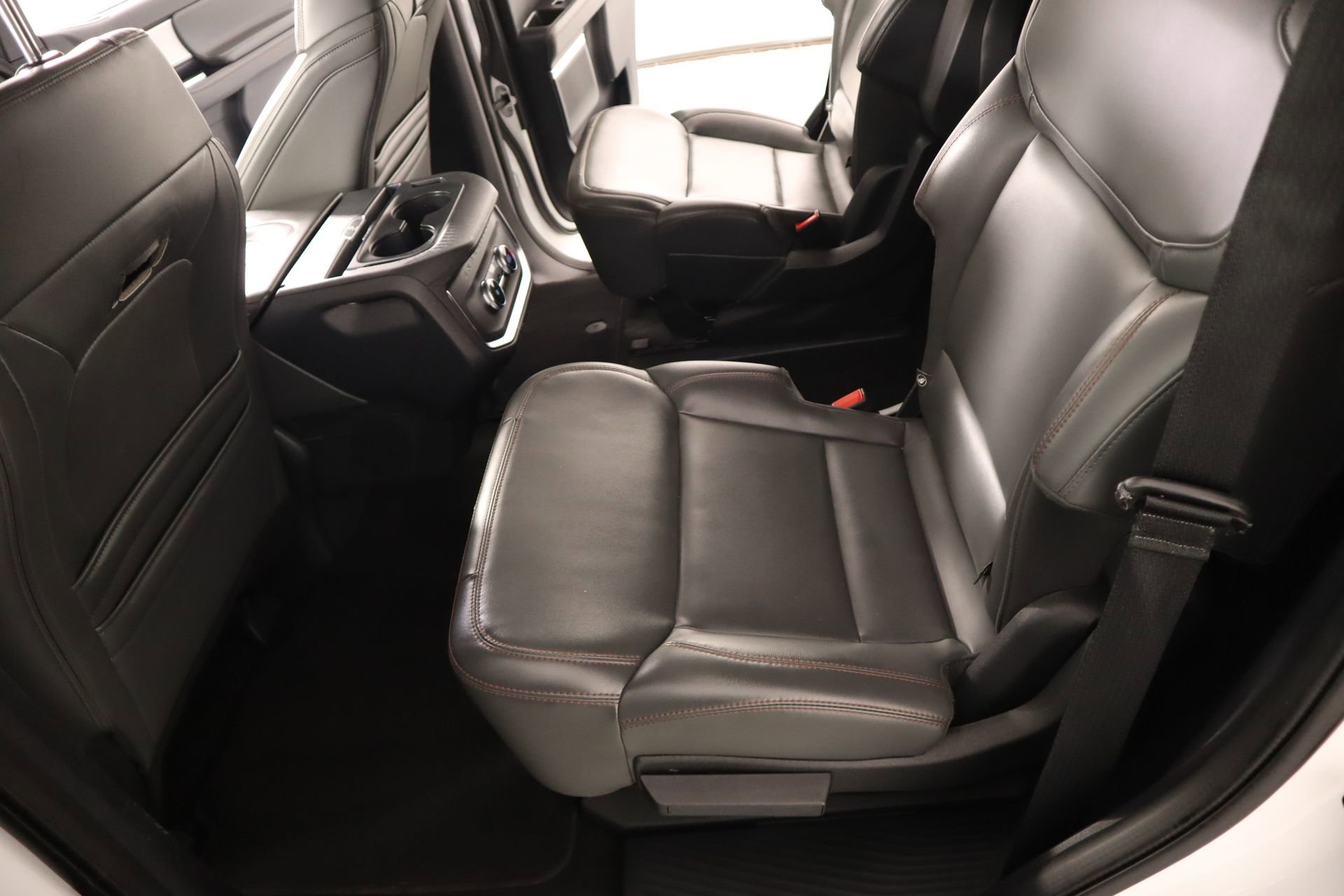 Used 2025 Ford Expedition Active image 12