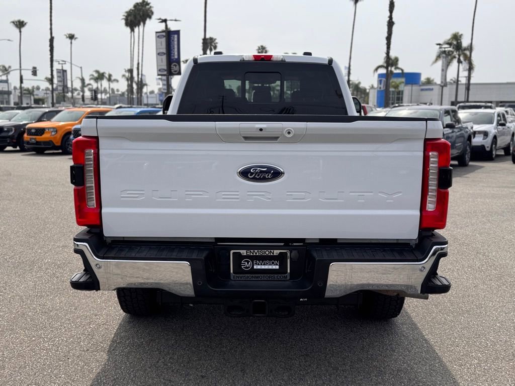 Certified 2023 Ford F250 Lariat w/ FX4 Off-Road Package image 11