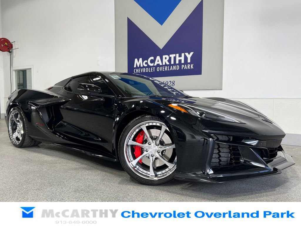 Used 2023 Chevrolet Corvette Z06 image 13