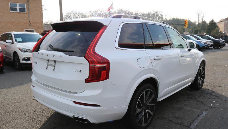 Used 2018 Volvo XC90 T6 Momentum w/ Convenience Package image 6