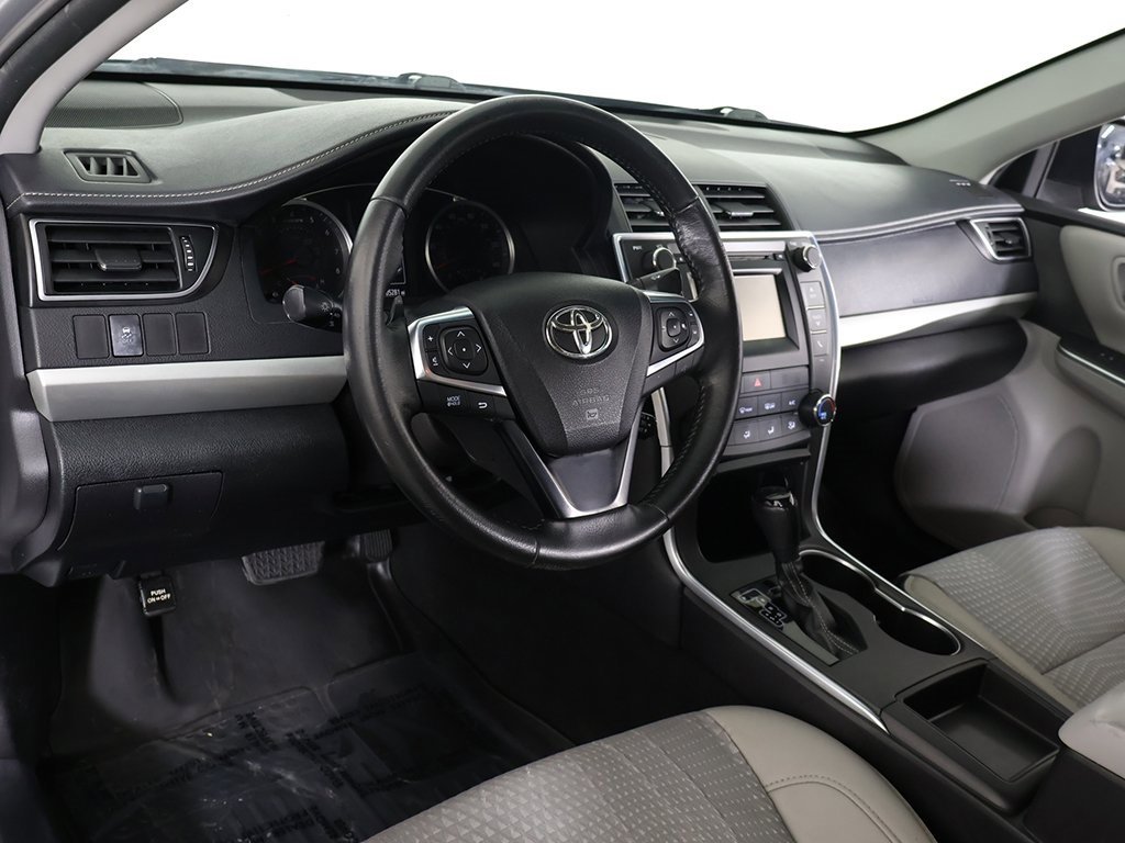 Used 2015 Toyota Camry SE image 23