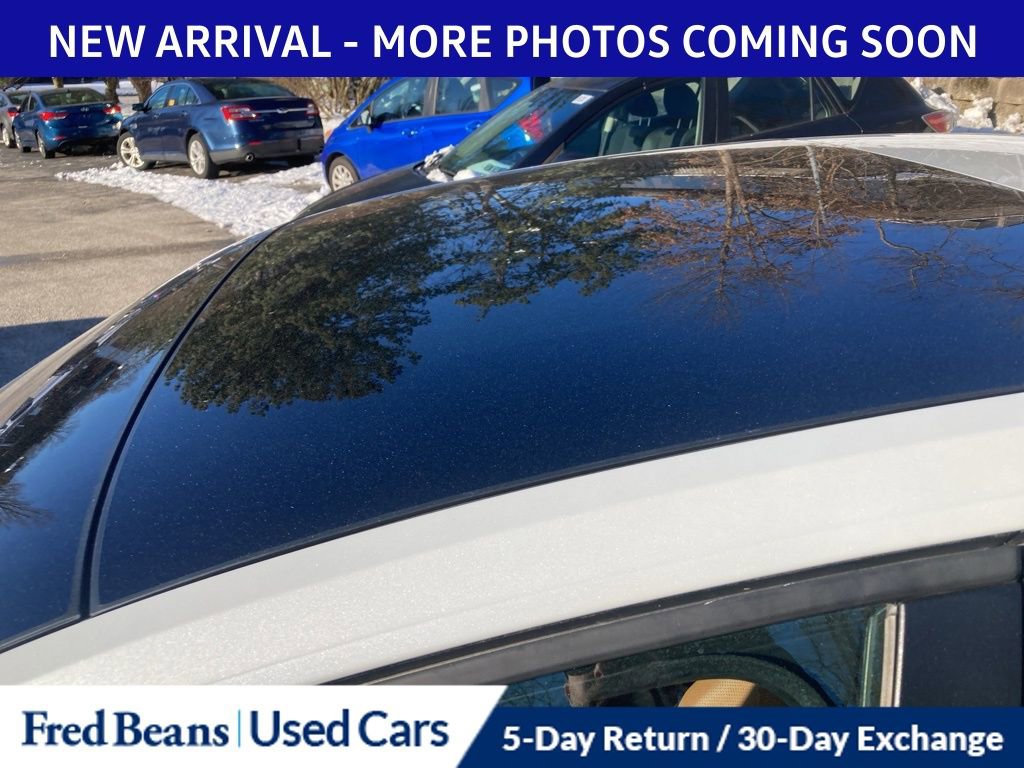 Used 2024 Volkswagen Jetta SEL image 8