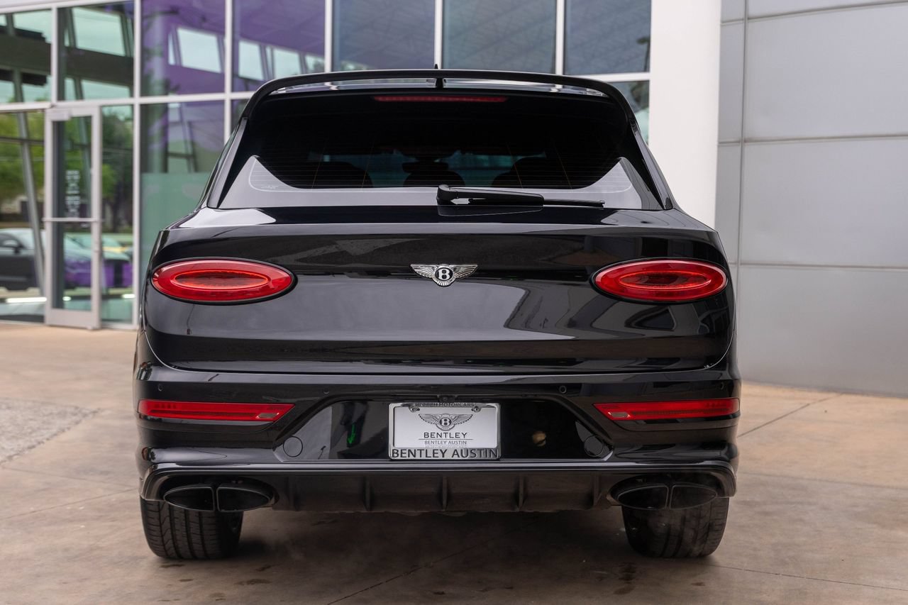 Certified 2024 Bentley Bentayga AWD/4WD image 19