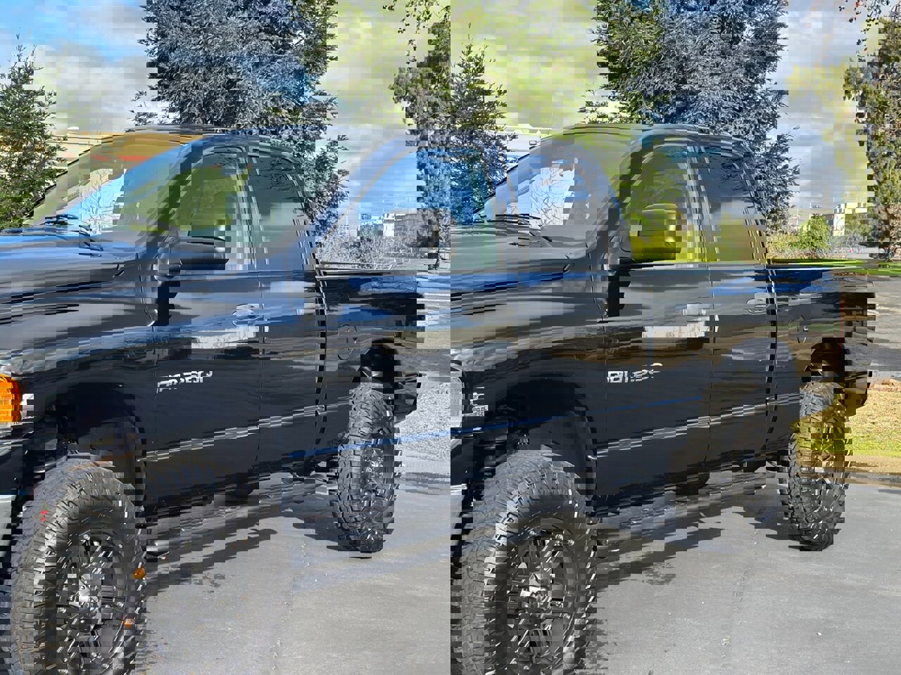 Used 2005 Dodge Ram 2500 Truck ST w/ Trailer Tow Group image 9